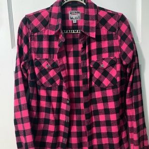 TNA 🌸 Classic Fit Pink and Black Buffalo Plaid